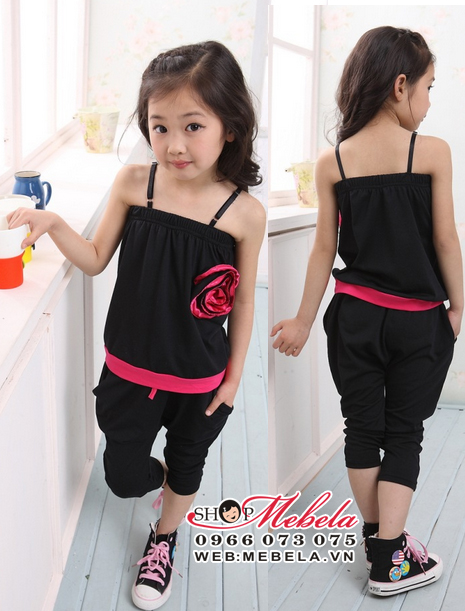 BG23 Bộ bé gái 2 dây đen gắn hoa hồng to chất thun cotton mỏng mát cho bé 2-5 tuổi