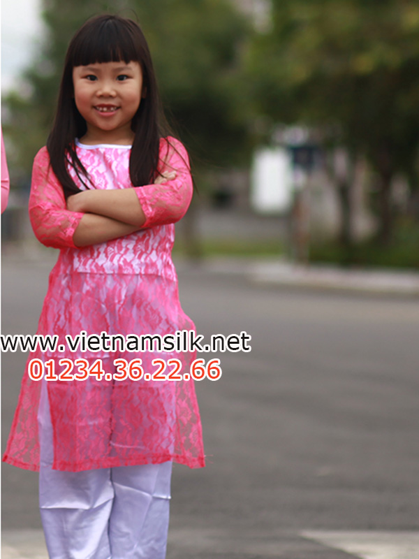 ao dai ren cho be gai