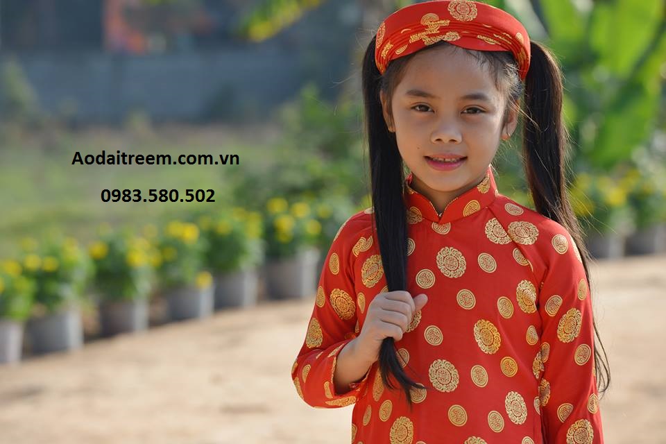 ao_dai_tre_em_gam_thai_tuan_cho_be_gai