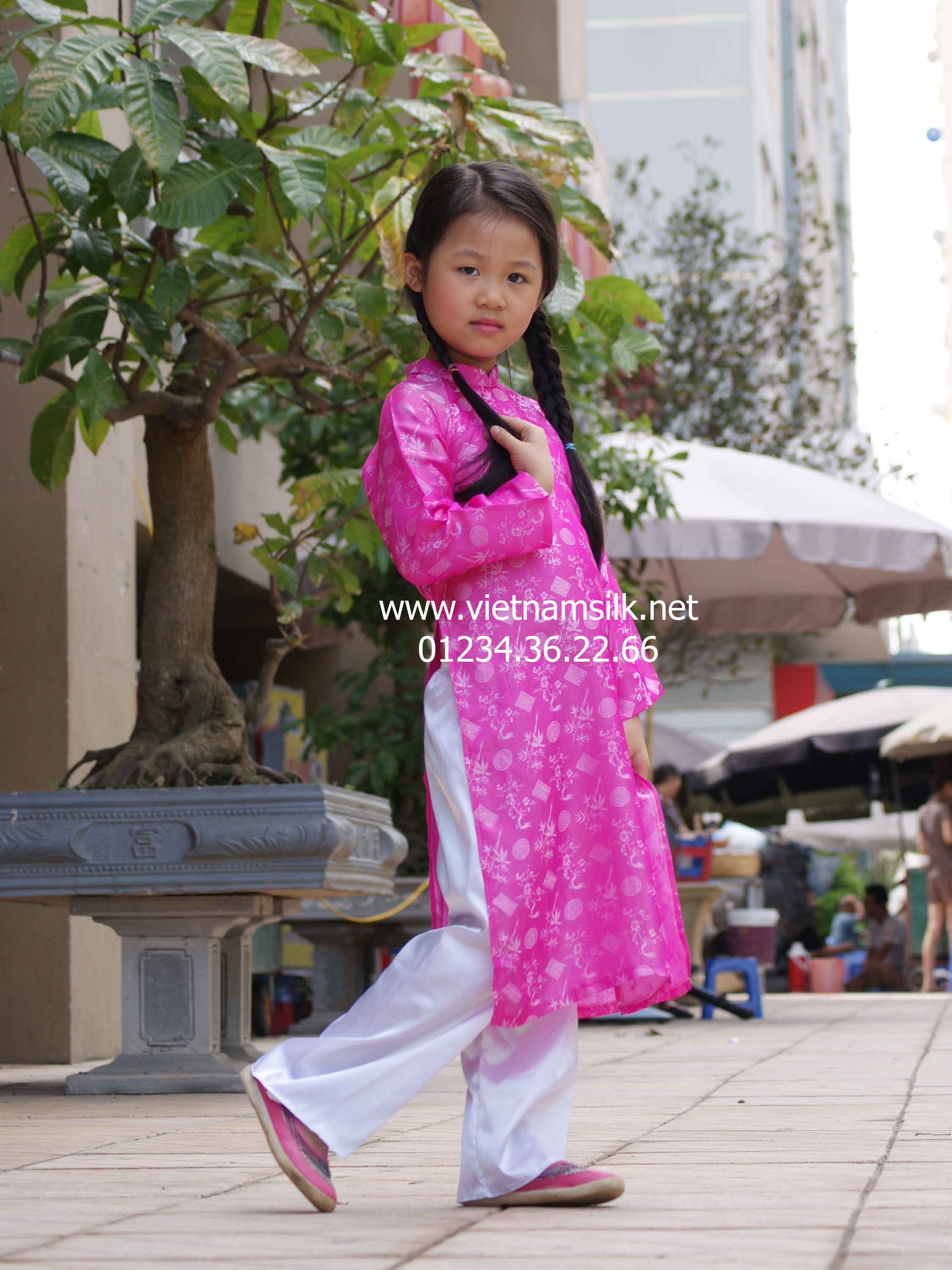 Áo dài cho bé gái lụa Hà Đông (Mã SP:AT.81) Họa tiết hoa mai lá trúc màu hồng