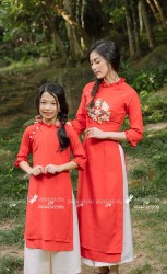 ÁO DÀI CHO BÉ GÁI MÀU ĐỎ THÊU HOA