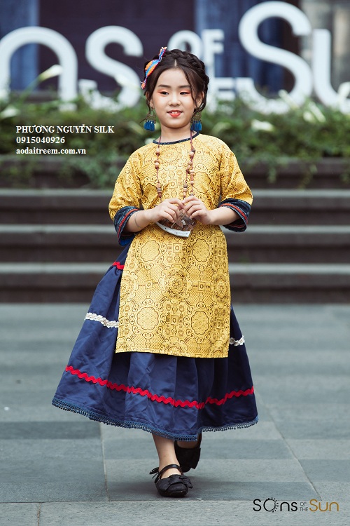 Áo dài trẻ em Phương Nguyễn Silk - Set Áo dài cho bé gái gấm vàng 